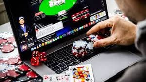 Ratu30 aplikasi mobile Android iOS akses taruhan dari ponsel